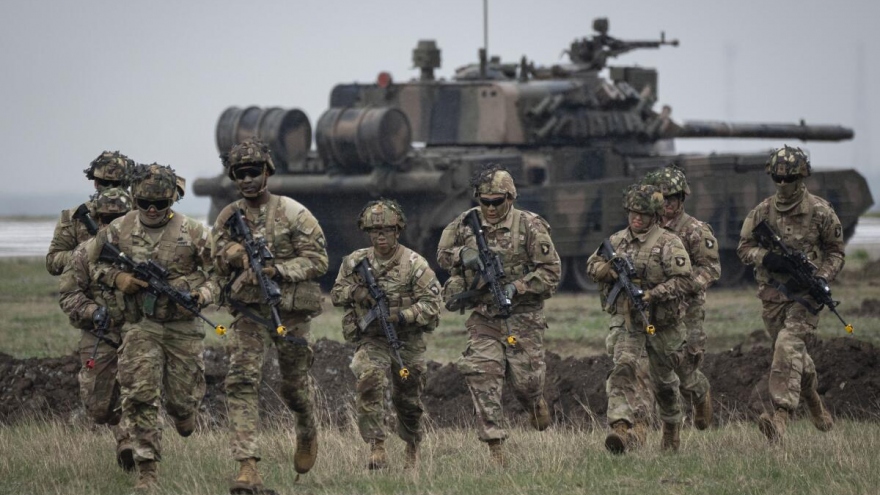 NATO gấp rút chuẩn bị khi mối nguy “đã ở trước cửa nhà”